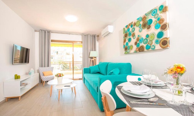 La Pineda Apartment | Ona Aquamarina