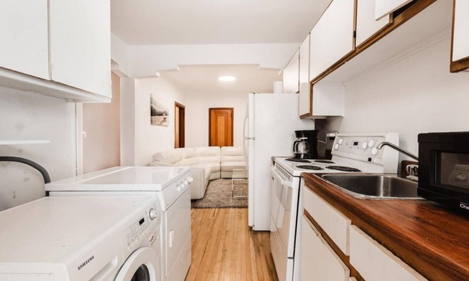 Sainte-Marie Apartment | One bedroom apartment with balcony