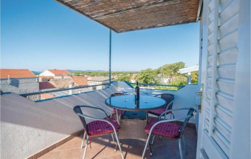 Pakostane Apartment | One-Bedroom Apartment In Pakostane