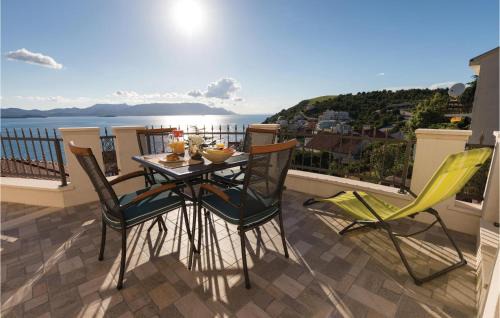 Komarna Apartment | One-Bedroom Apartment In Komarna