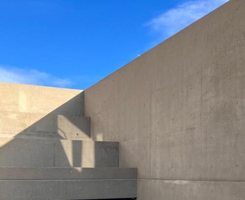 Ikoma Apartment | One Floor Designed by Architect Tadao Ando