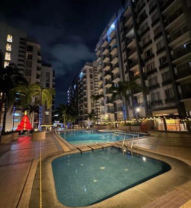 Pasay Apartment | One Palm Tree Villas Studio w fast WiFi, across from NAIA Terminal 3