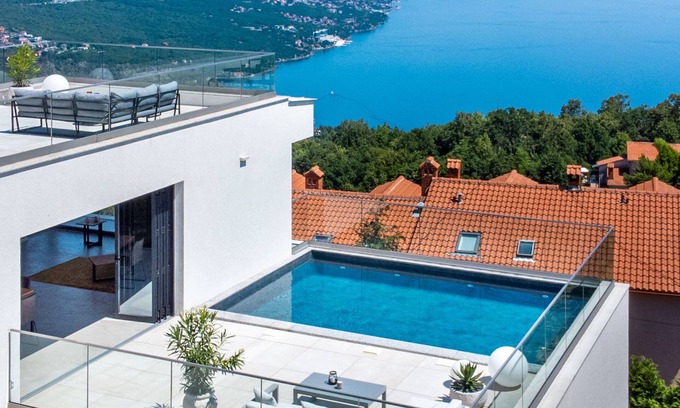 Bregi House | Opatija Sky by Interhome