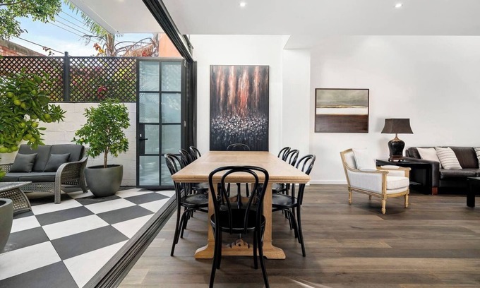 Brunswick House | Orangerie A Stunning Shoe Factory Conversion