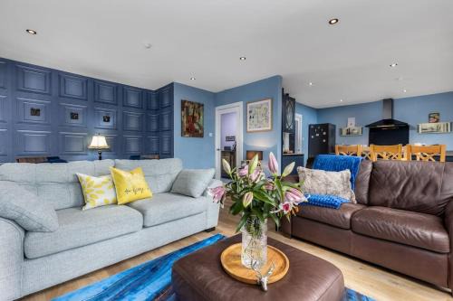 Dornoch House | Orcadia Sutherland Road Dornoch IV25 3SX