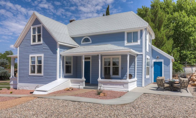 La Verkin Cottage | Orchard Cottage