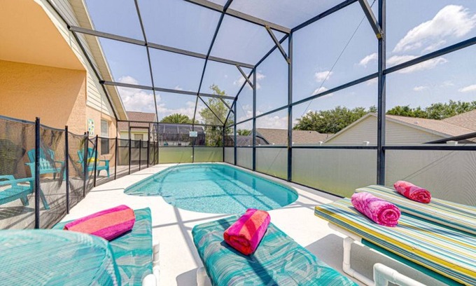 Four Corners House | Orlando Renters