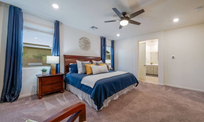 Casas Adobes House | Oro Valley/Fenced/Garage/2 BR 2BA/Office