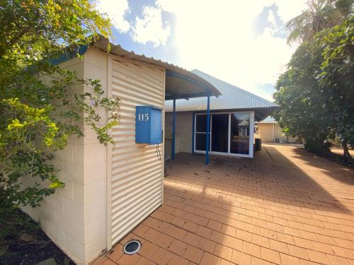 Exmouth Villa | Osprey Holiday Village Unit 115