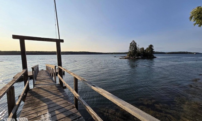Boothbay Cabin | Osprey Oasis | Dog-Friendly | EV Charger | Nature Retreat