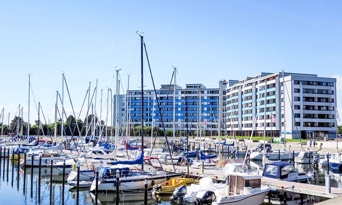 Damp Apartment | Ostsee-Residenz by Interhome