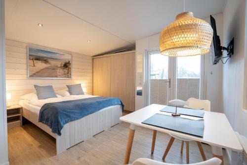 Gronenberg House | Ostseecamp Lübecker Bucht "BeachBox" "Das Einzelstück für 2"