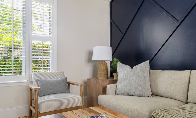 Downtown Charleston Apartment | Oswego Bungalow | Hampton Park Oasis