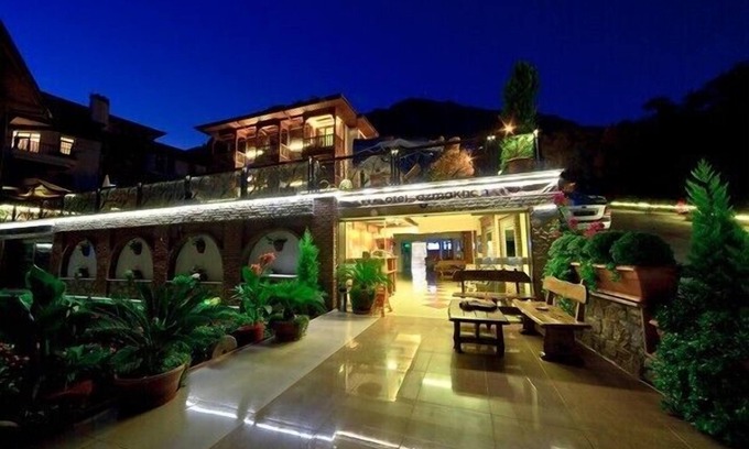 Akyaka Hotel | Otel Azmakhan