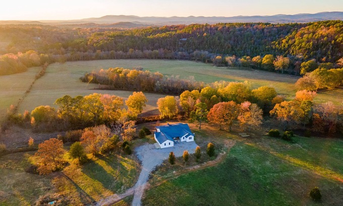 Mount Ida House | Ouachita Fish & Fly π£ Fish + Kayak + ATV Trail