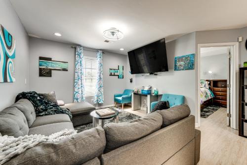Concord Apartment | Outdoor Entertainment Area Family Concord Apt!