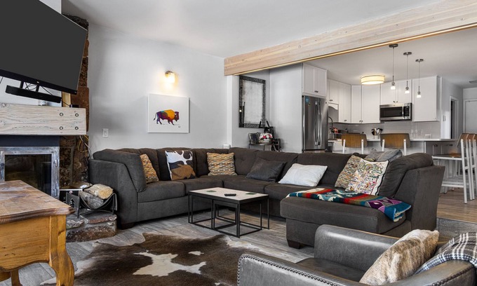 Jackson Hole House | Outpost: South Teton B - Close to Town!