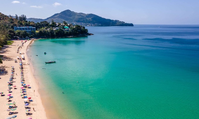 Cherngtalay Hotel | OUTRIGGER Surin Beach Resort