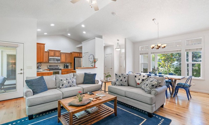 Garden City House | Outstanding newly updated home in upscale, desirable neighborhood!