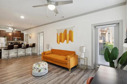 Farragut Apartment | Overlook 5001i Luxury Accommodations I Pool
