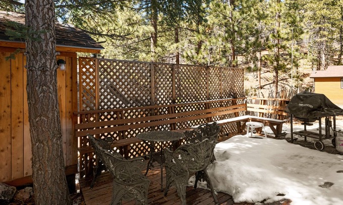 Fawnskin House | Owl Cabin