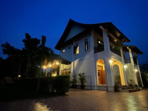 Vientiane Bed & Breakfast | Owl House