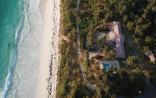 Governor's Harbour House | Owl's Roost home