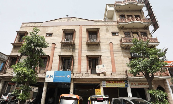 Ghaziabad Hotel | OYO 12671 Hotel Prithvi Palace