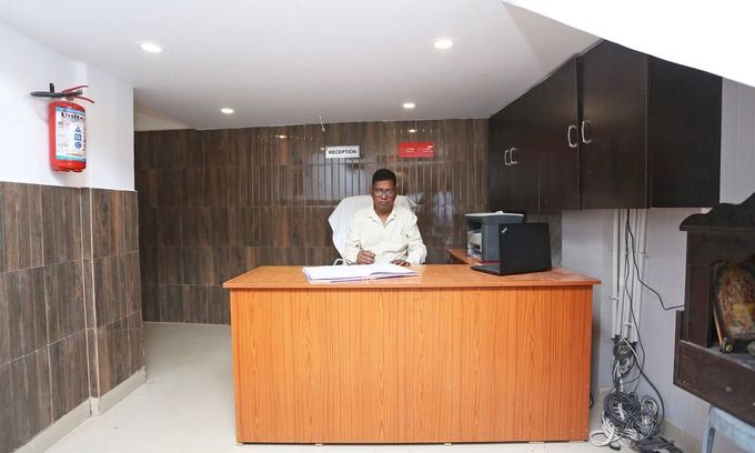 Bhilai Hotel | OYO 36667 Hotel Manoj