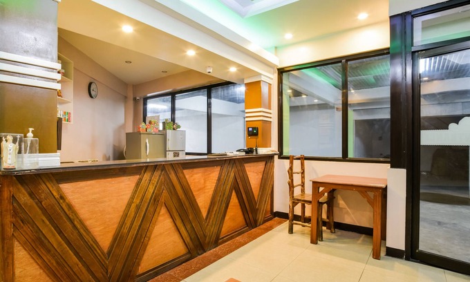 Binan City Hotel | OYO 473 Ranchotel Drive-in