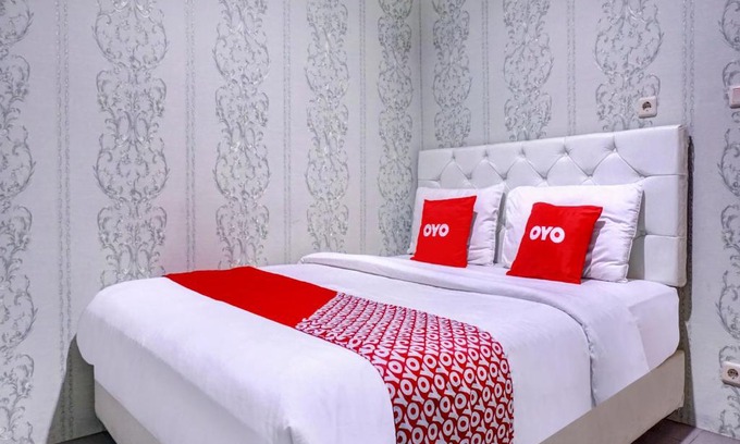 Kebayoran Lama Hotel | OYO 582 Wisma Bungur Syariah