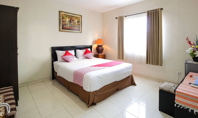 Tuban Hotel | OYO 734 Tuban Torres Accomodation