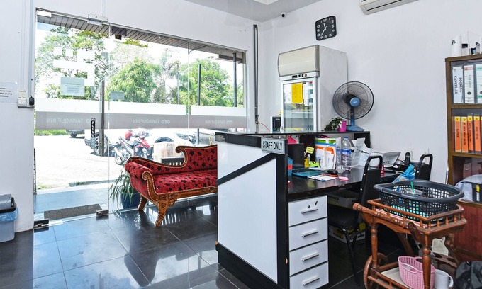 Kuala Terengganu Hotel | OYO 90364 Hotel Gemilang