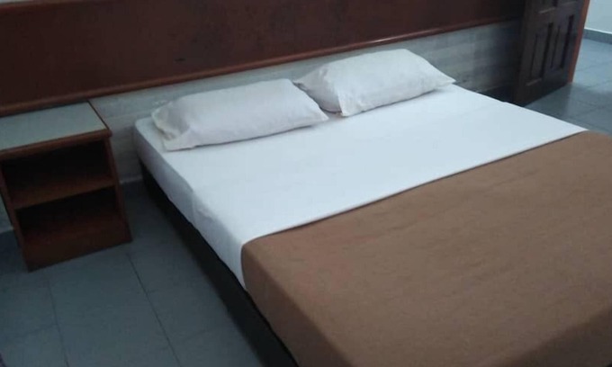 Kapit Hotel | OYO 90739 Dung Fang Hotel