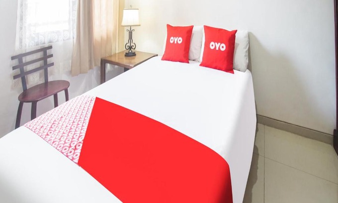 Dinoyo Hotel | OYO 90904 Sukali Guesthouse Syariah