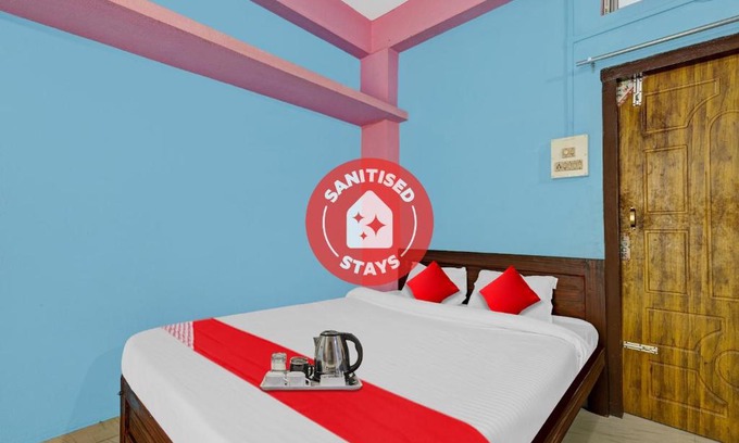 Beltola Hotel | OYO 92942 Hotel S Moonshine