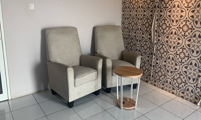 Kalimantan Hotel | OYO 93122 Pondok Puti Sartika SyariahNearPasar Jum'at Aluh Aluh