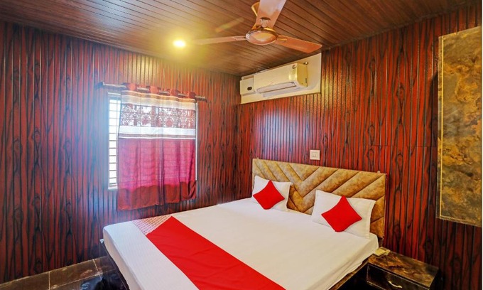 Bhubaneshwar Hotel | OYO Flagship THE VENERATE