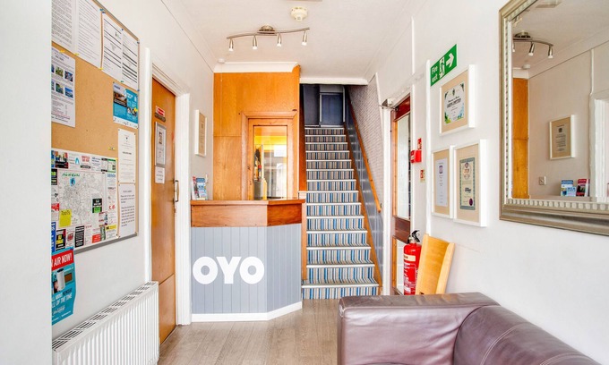 Newquay Hotel | OYO Godolphin Arms Hotel