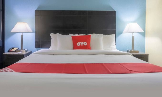 Cedar Bluff Hotel | OYO Hotel Knoxville TN Cedar Bluff I-40