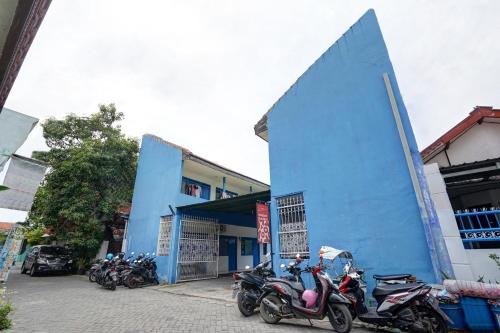 Sidoarjo Hotel | OYO Life 90523 Homestay Jenggolo