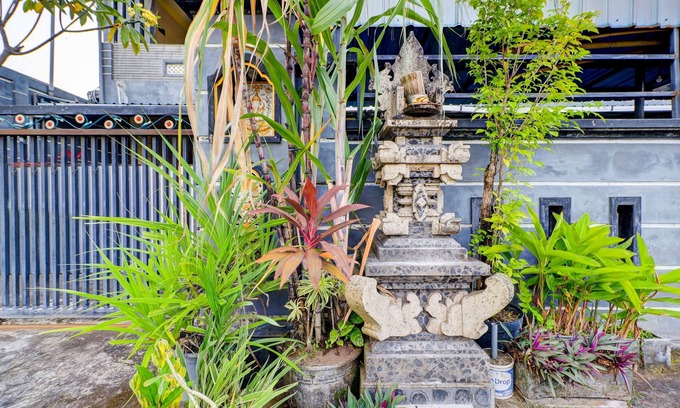 Perean Tengah Hotel | OYO Life 92841 Kos 88