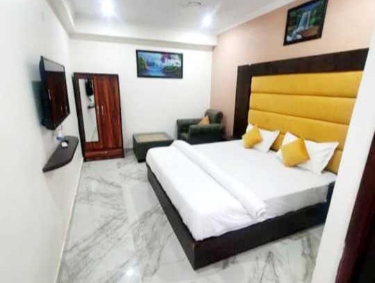 Balachaur Hotel | OYO Vatika Resort
