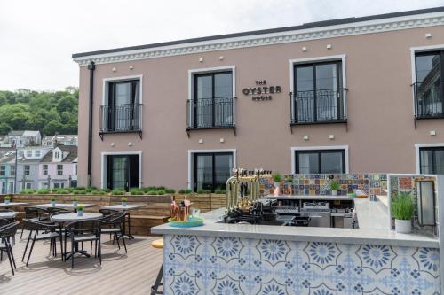 Mumbles Hotel | Oyster House