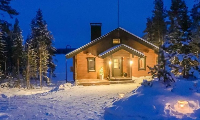 Kivipera House | Pähkinä by Interhome