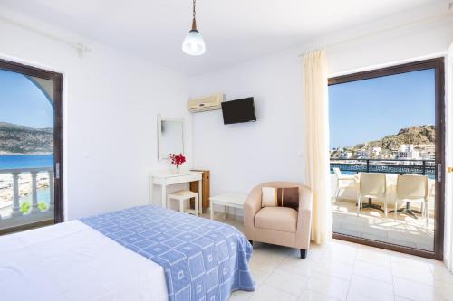 Karpathos Apartment | P i g a d i a B a y