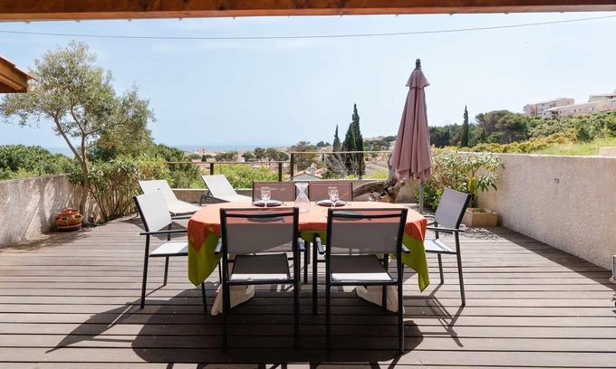 Saint-Pierre-la-Mer House | PA13 Air-conditioned villa with magnificent sea view SAINT PIERRE LA MER