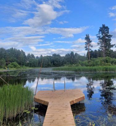 Rouge House | Paganamaa puhkemaja ja peosaal