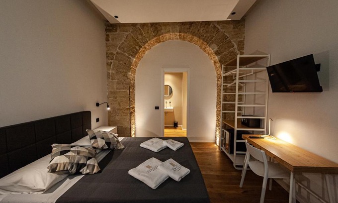 Monreale House | Palazzo al Carmine