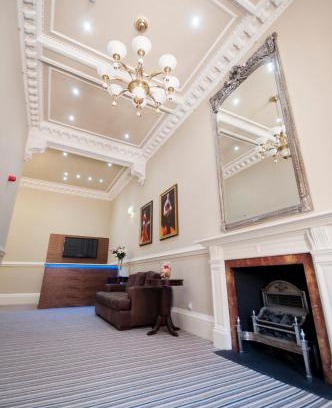 West End Apartment | Palmerston Suites